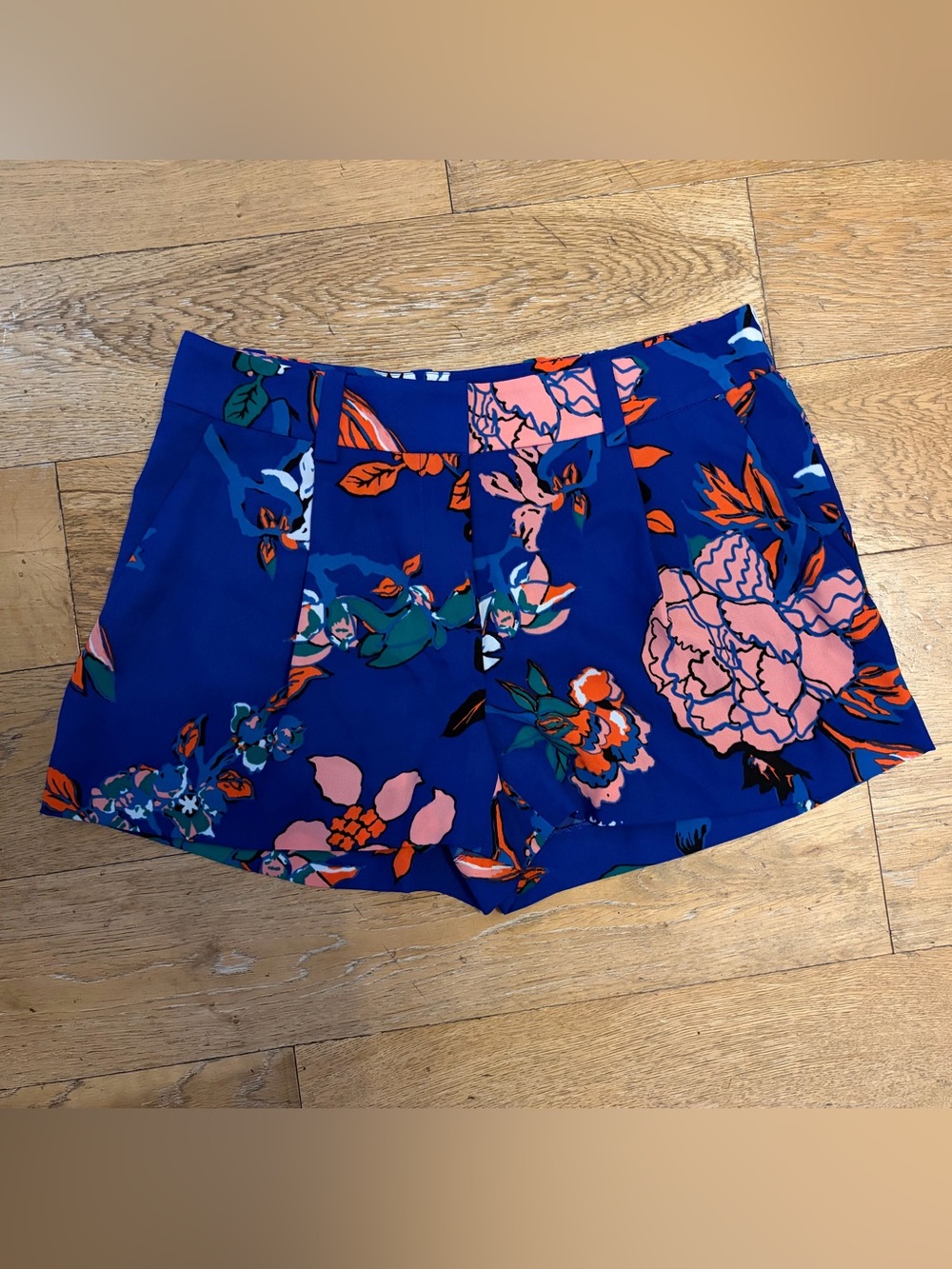 Diane Von Furstenberg Royal Blue Floral Pleated Skort